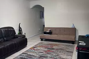 11016 SW 7th St, Miami, FL 33174 - Photo 7