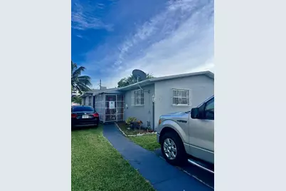 11016 SW 7th St, Miami, FL 33174 - Photo 13