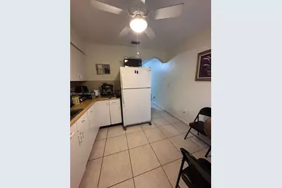 11016 SW 7th St, Miami, FL 33174 - Photo 9