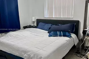 11016 SW 7th St, Miami, FL 33174 - Photo 11