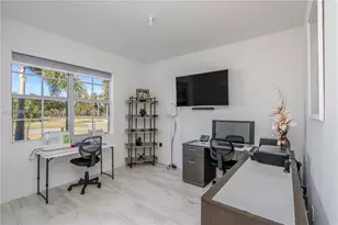 28805 SW 186th Ave, Homestead, FL 33030 - Photo 7