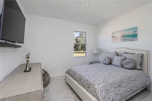 28805 SW 186th Ave, Homestead, FL 33030 - Photo 9