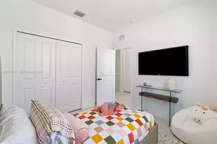 13325 SW 265th Terrace, Homestead, FL 33032 - Photo 15