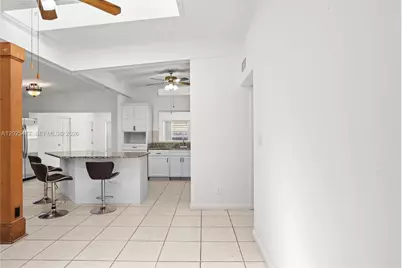 310 E Olive Ave, Port Saint Lucie, FL 34952 - Photo 7