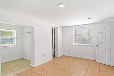 310 E Olive Ave, Port Saint Lucie, FL 34952 - Photo 37