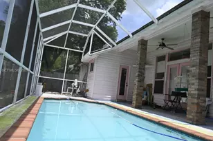 5304 Chestnuts Lake Dr, Jacksonville, FL 32258 - Photo 5