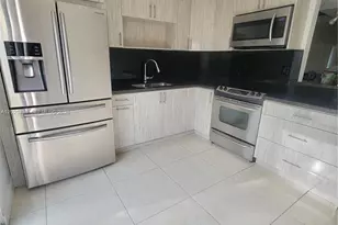 3504 NW 111th Ave, Sunrise, FL 33351 - Photo 3