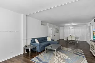 5005 Collins Ave, Miami Beach, FL 33140 - Photo 9