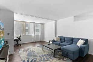 5005 Collins Ave, Miami Beach, FL 33140 - Photo 13
