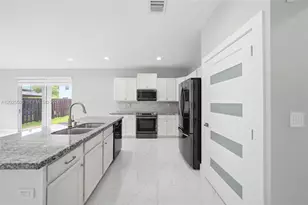 4107 NE 20th St, Homestead, FL 33033 - Photo 5