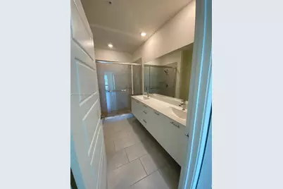 4636 NW 84th Ave #25, Doral, FL 33166 - Photo 17