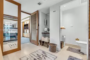6801 Collins Ave, Miami Beach, FL 33141 - Photo 19