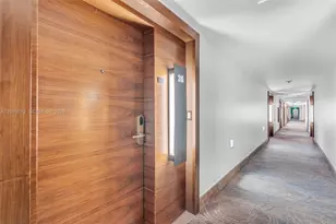 6801 Collins Ave, Miami Beach, FL 33141 - Photo 3