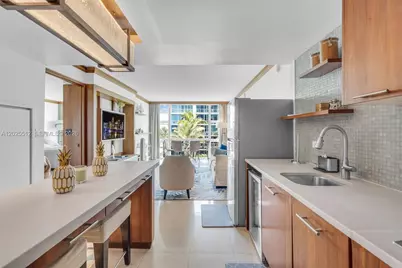 6801 Collins Ave #308 (Door 316), Miami Beach, FL 33141 - Photo 11