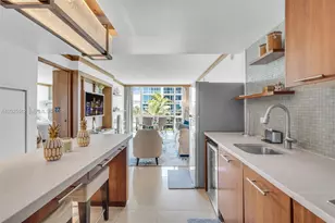 6801 Collins Ave, Miami Beach, FL 33141 - Photo 11