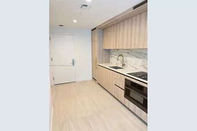 77 SE 5 #2307, Miami, FL 33131 - Photo 3