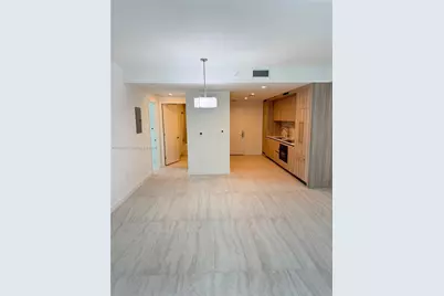 77 SE 5 #2307, Miami, FL 33131 - Photo 7