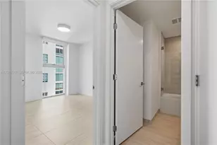 77 SE 5, Miami, FL 33131 - Photo 21