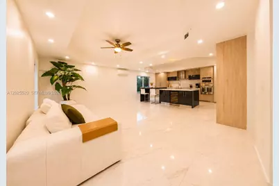 15721 NW 79th Ct, Miami Lakes, FL 33016 - Photo 15