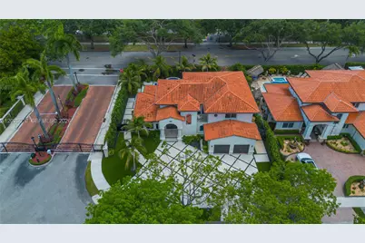 15721 NW 79th Ct, Miami Lakes, FL 33016 - Photo 65