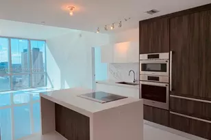851 NE 1st Ave, Miami, FL 33132 - Photo 5