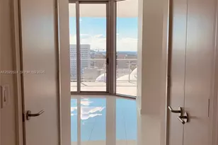 851 NE 1st Ave, Miami, FL 33132 - Photo 21