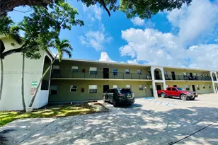 1702 S Dixie Hwy, Lake Worth, FL 33460 - Photo 1