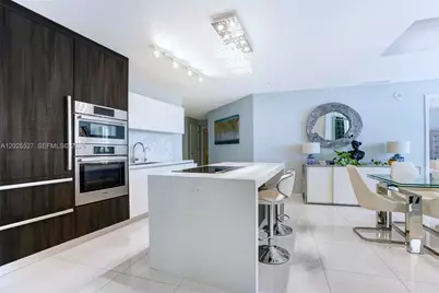 851 NE 1st Ave #3909, Miami, FL 33132 - Photo 5