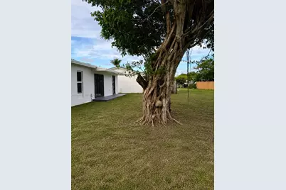 2954 NW 192nd Ter, Miami Gardens, FL 33056 - Photo 19
