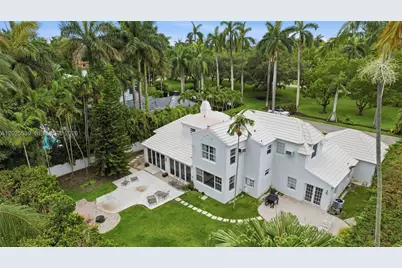 2535 Sunset Dr, Miami Beach, FL 33140 - Photo 5