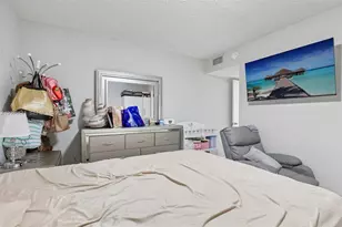 6041 W 24th Ave, Hialeah, FL 33016 - Photo 23