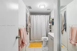 6041 W 24th Ave, Hialeah, FL 33016 - Photo 25
