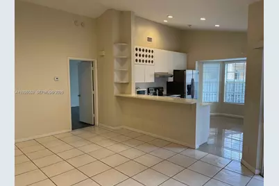 1294 Seagrape Cir, Weston, FL 33326 - Photo 3