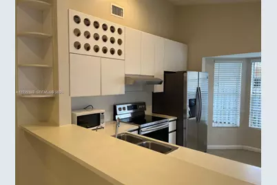 1294 Seagrape Cir, Weston, FL 33326 - Photo 5