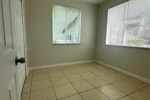 2718 SE 15th Pl, Homestead, FL 33035 - Photo 11