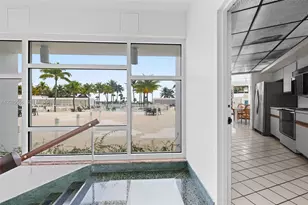 4925 Collins Ave, Miami Beach, FL 33140 - Photo 9