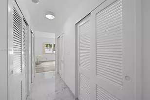 4925 Collins Ave, Miami Beach, FL 33140 - Photo 13