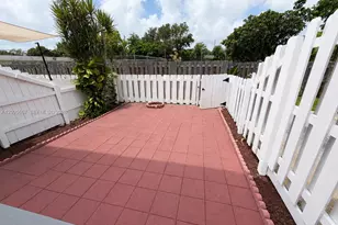 1450 NE 151st St, Miami, FL 33162 - Photo 11