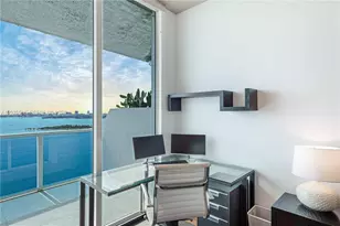 700 NE 25th St, Miami, FL 33137 - Photo 9