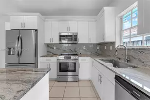 10000 SW 159th Ave, Miami, FL 33196 - Photo 9