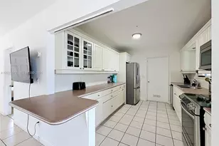 2501 NE 209th Terrace, Miami, FL 33180 - Photo 17