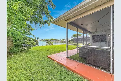 2501 NE 209th Ter, Miami, FL 33180 - Photo 39
