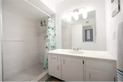 16400 NE Golf Club Rd #305, Weston, FL 33326 - Photo 21
