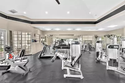 2881 N Oakland Forest Dr #112, Oakland Park, FL 33309 - Photo 31