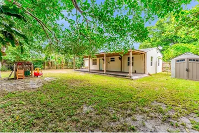 1210 S 24th Ter, Hollywood, FL 33020 - Photo 39