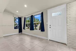 1210 S 24th Terrace, Hollywood, FL 33020 - Photo 9
