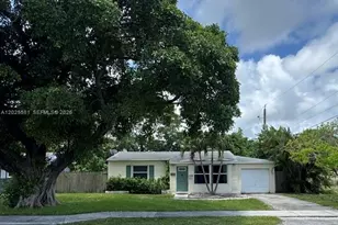 1210 S 24th Terrace, Hollywood, FL 33020 - Photo 1