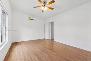 1045 NW 115th St, Miami, FL 33168 - Photo 7