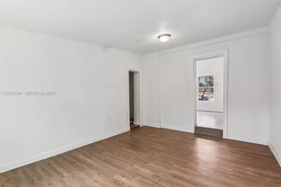 1045 NW 115th St, Miami, FL 33168 - Photo 21