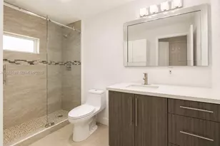9421 SW 150th St, Miami, FL 33176 - Photo 5